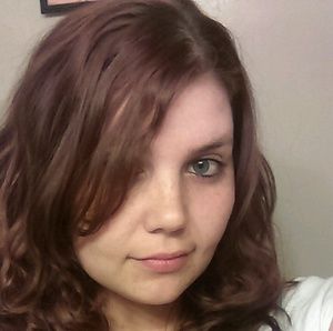 Meet your Posher, Karrie